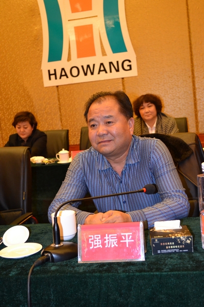 強(qiáng)振平副董事長(zhǎng)做昊王酒業(yè)2011年度工作總結(jié)并安排部署2012年工作